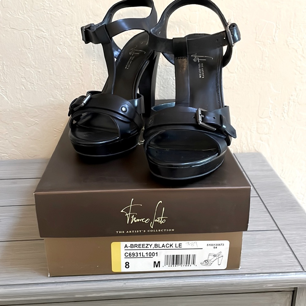 Franco Sarto “The Artist’s Collection”. Platform, t-strap sandals.